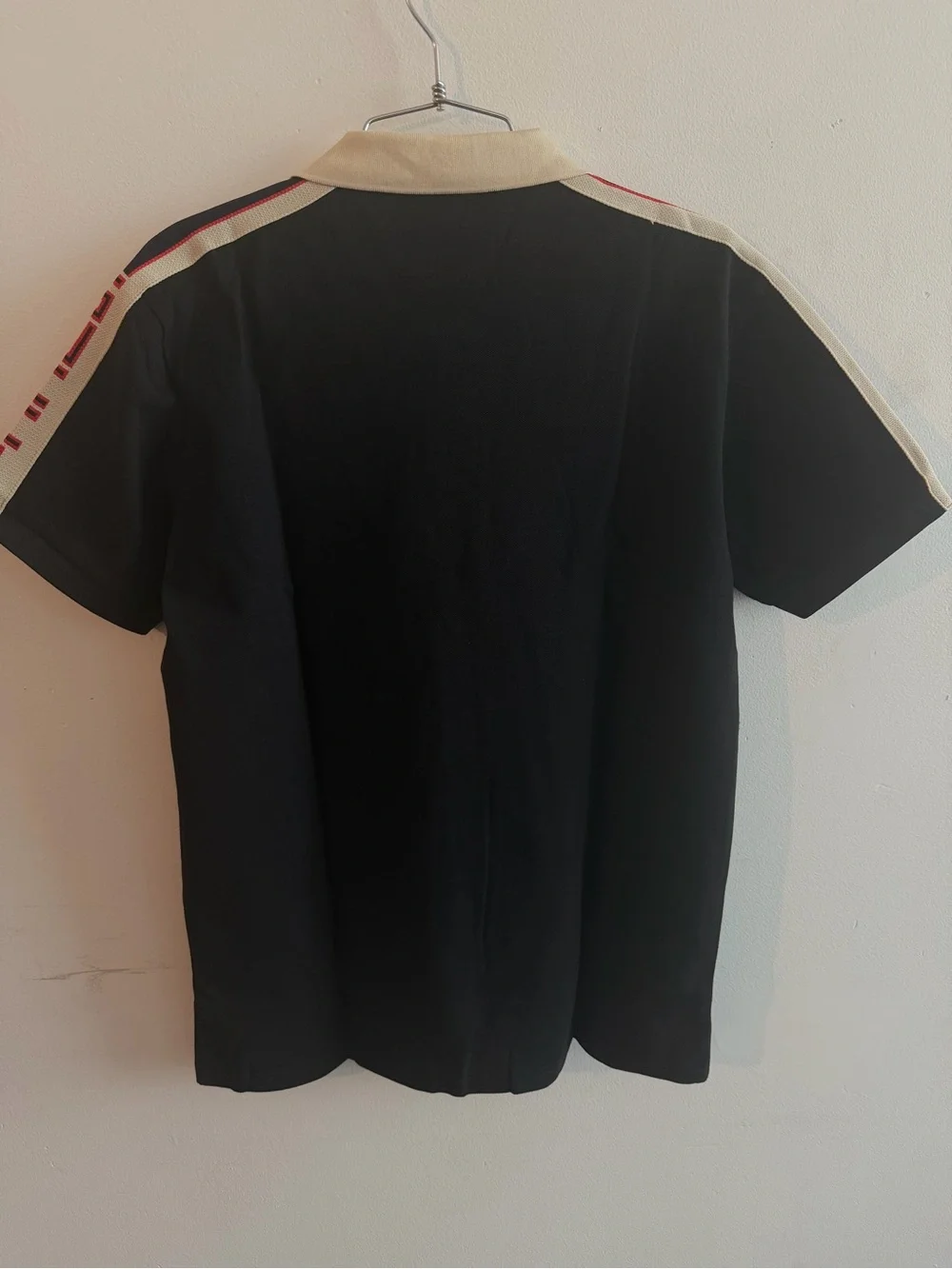 Men Gucci Black Polo with Cream Collar and Red-White Stripe Shoulders